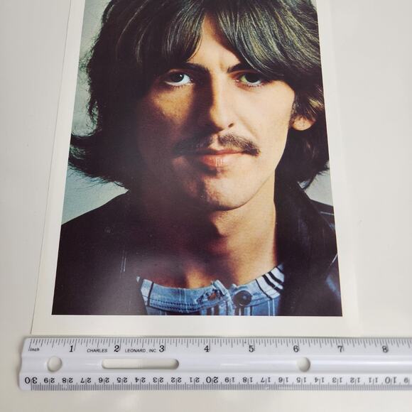 Vintage Photo Print of George Harrison (Beatles) 11" x 7.5" Apple Corp. LTD - Picture 5 of 5